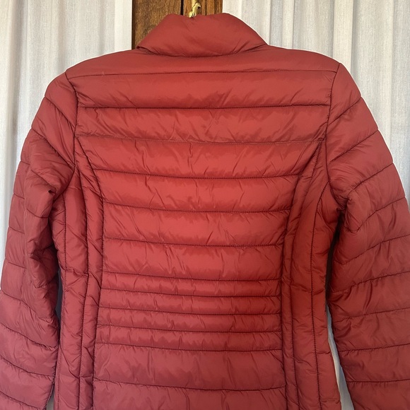 Love Tree Rust Ultra Light Packable Jacket - Picture 4 of 10